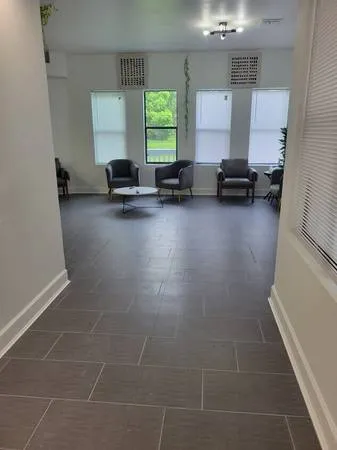 150ft2 - Office spaces for lease, from 105-255 sf (Miami) — thumbnail 4