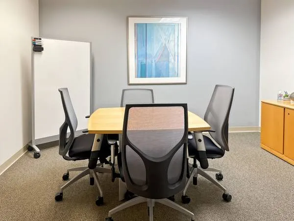 Regus Coworking: Hybrid Work, Fully Supported — thumbnail 4