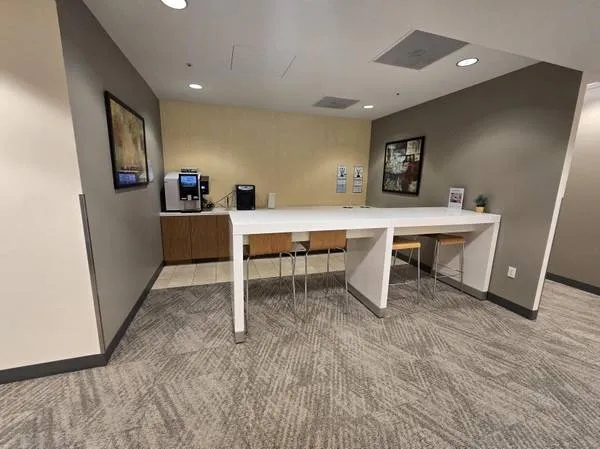 Ditch the Home Office: Flexible 5/10-day Brand Membership (financial district) — thumbnail 3