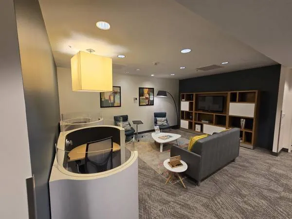 Expand Your Network: Click Here for Shared Coworking Space (financial district) — thumbnail 3