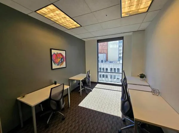 Expand Your Network: Click Here for Shared Coworking Space (financial district) — thumbnail 2