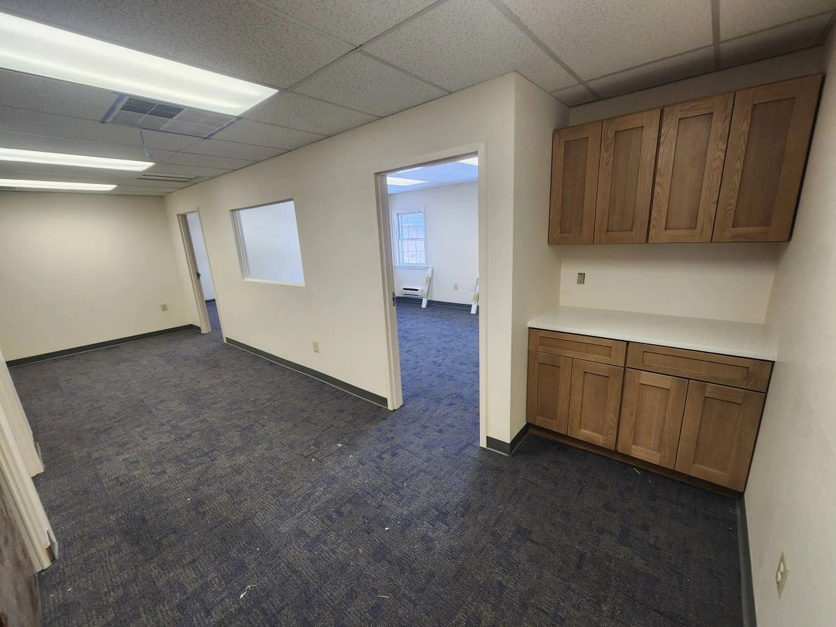 Prime Office Space Available Blue Bell — thumbnail 4
