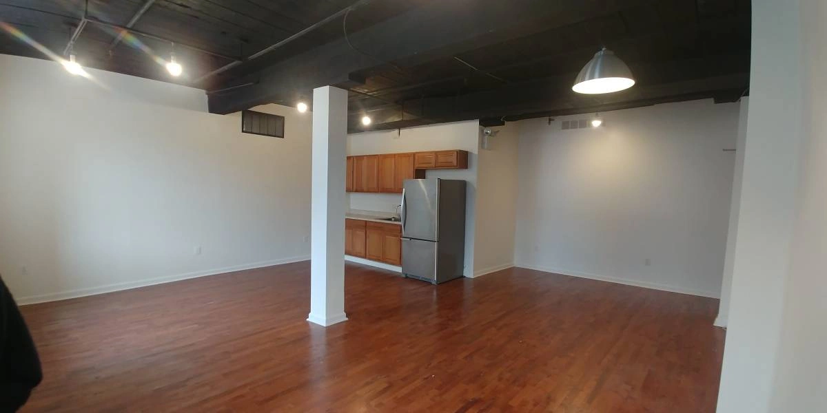 $795 / 525ft2 - Office Space Available Main St Manayunk — thumbnail 2