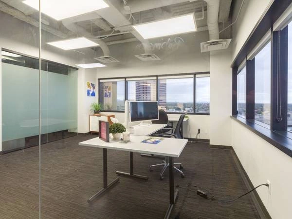 $459 Looking for Office Space? Tour this Prime Business District Location! — thumbnail 2
