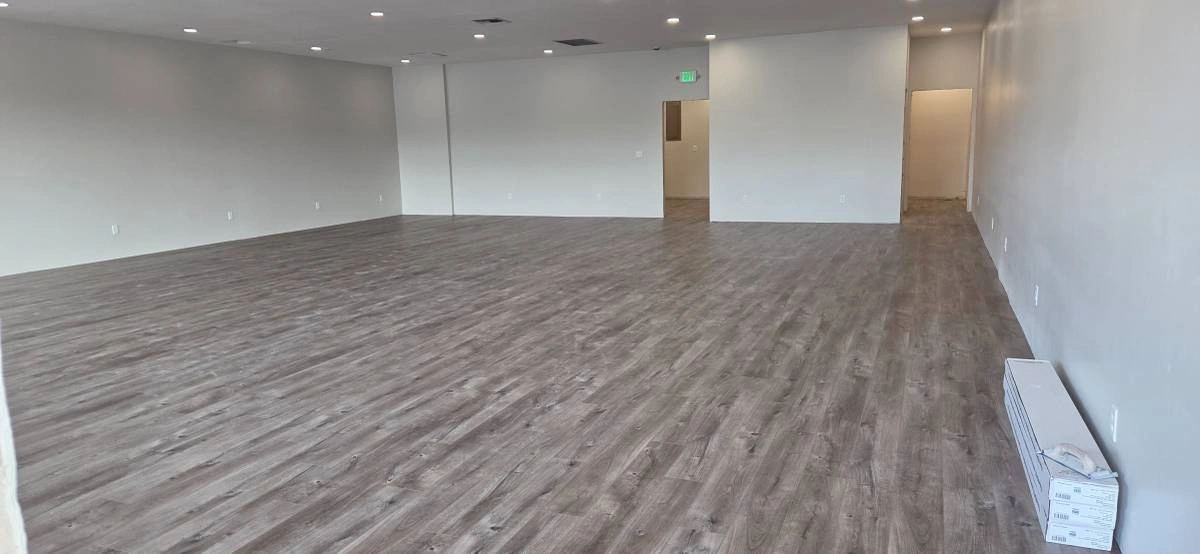 Commercial Bldg. Space - For Lease — thumbnail 2