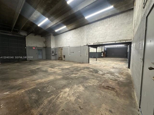 Industrial Warehouse with Office Mezzanine — thumbnail 2
