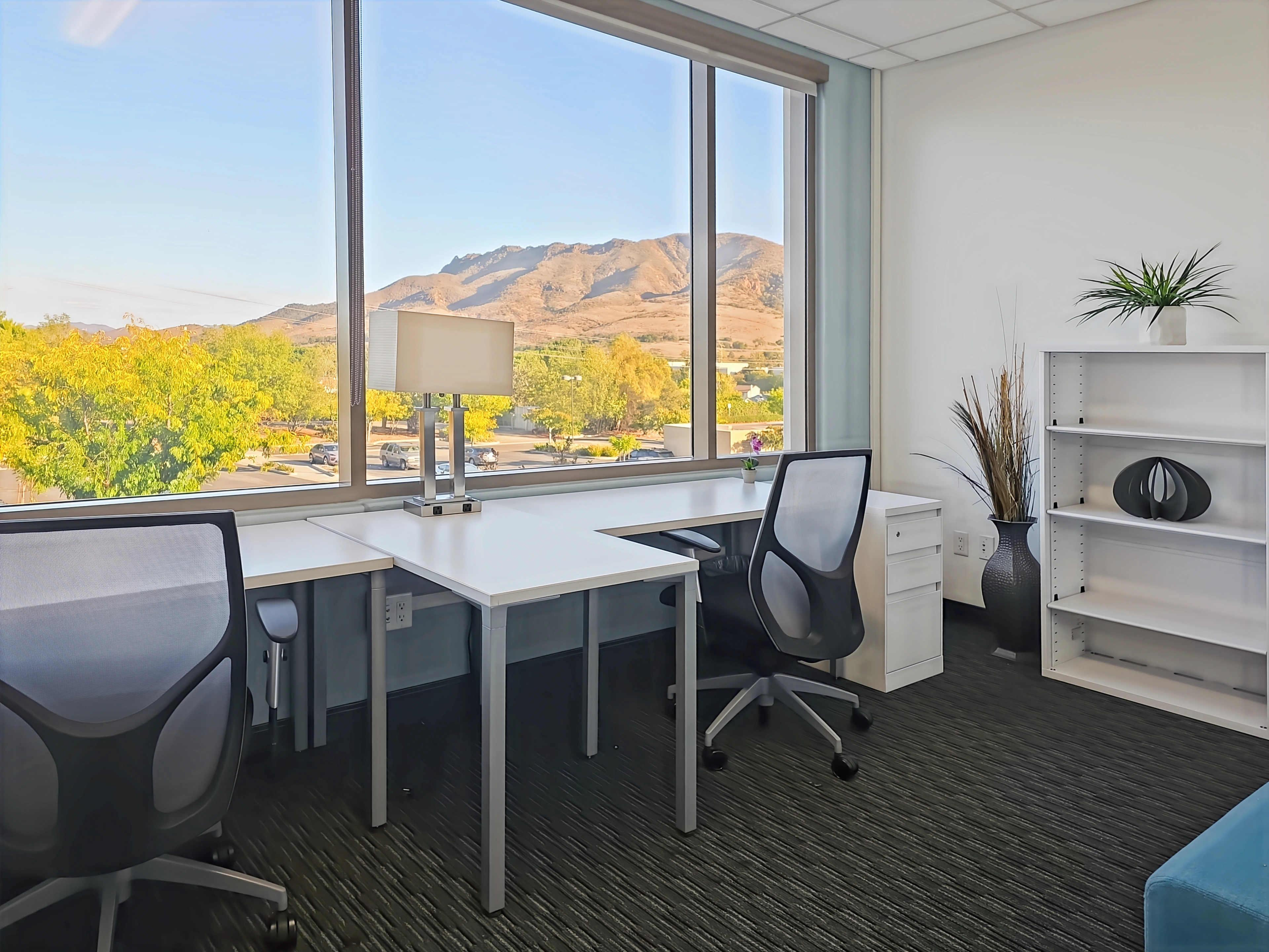 Team Office for 10 - Regus Russell Ranch